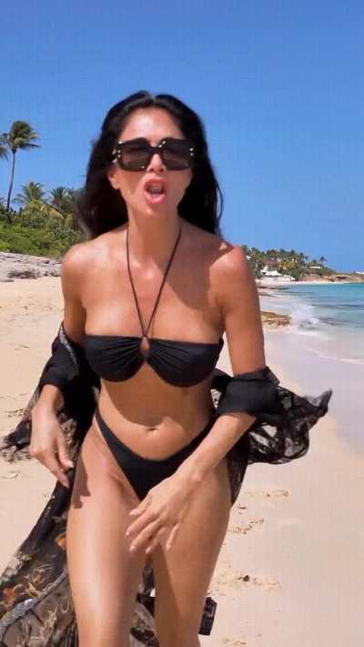 Nicole Scherzinger, 47