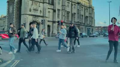 Something a bit different on my Tesla Cam