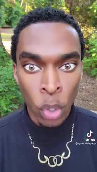 A Psijic monk (with possible Redguard ancestry?) instructs you on how to achieve CHIM