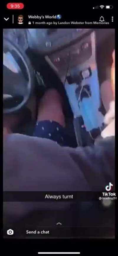 WHY CANT MY FRIENDS FW CARTI? 😔 I need this energy 🔥🔥🔥