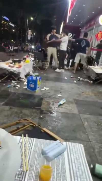 Brawl breakout at Hong Kong street