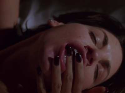 Gina Gershon & Jennifer Tilly - Bound (1996)