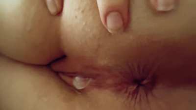 I can never have enough cum pumped on my slutty pussy.  Fill me so I can make a mess. 