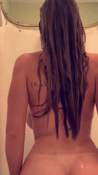 Would you like to shower with me? 😈😈