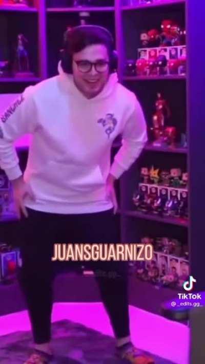 Pero Carola hijo mío, haces que pierda mi heterosexualidad a cada momento 🤣