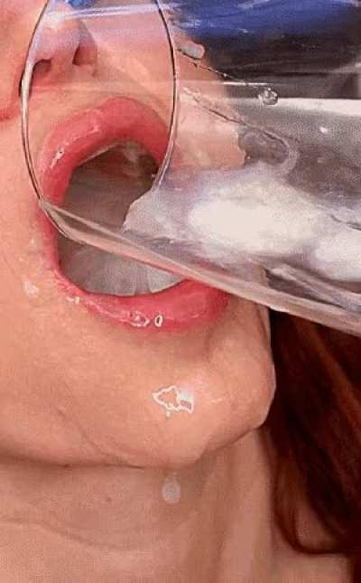 [Wickr: acrow2jpg, discord: acrow2.JPG#8395] My buds are so nice. They always make sure I'm well fed💜