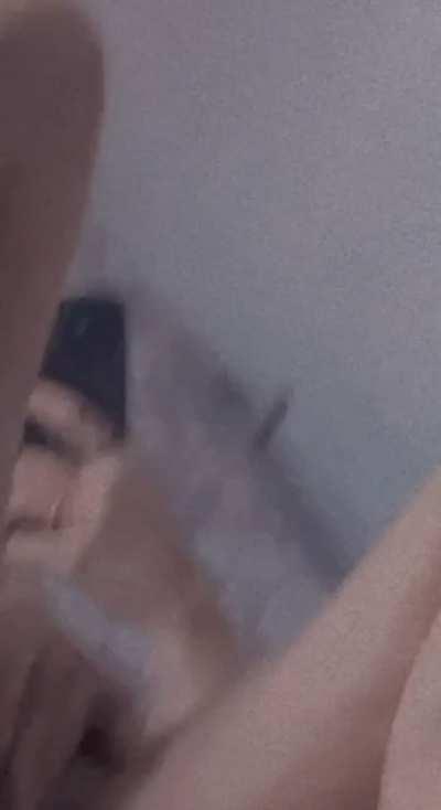 Sending ndes to whooever up this (instantly)👻: milly_roy22