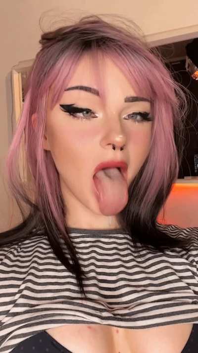 Is this the best Ahegao you've seen today? 