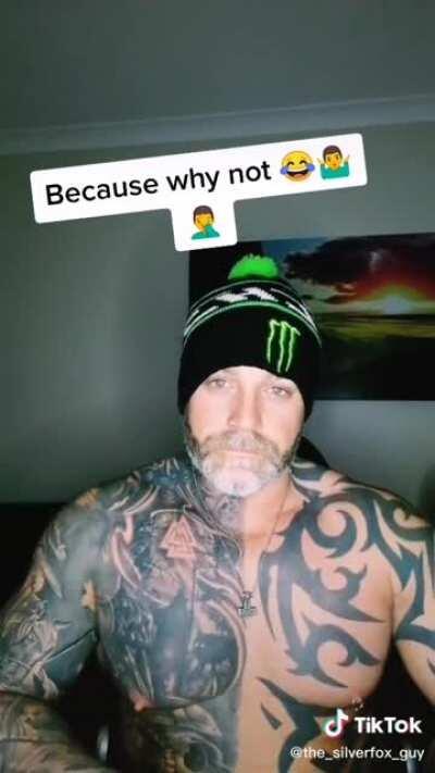 Someone please come get their dad, he’s out here flexing for the kids again