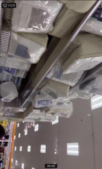 White soccer mom milf was so surprised how big my gorilla bulge was 