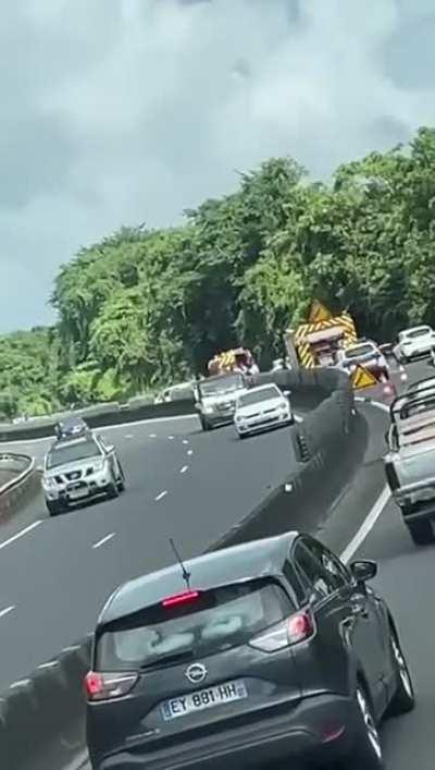 Reversing on the highway to look at a car crash