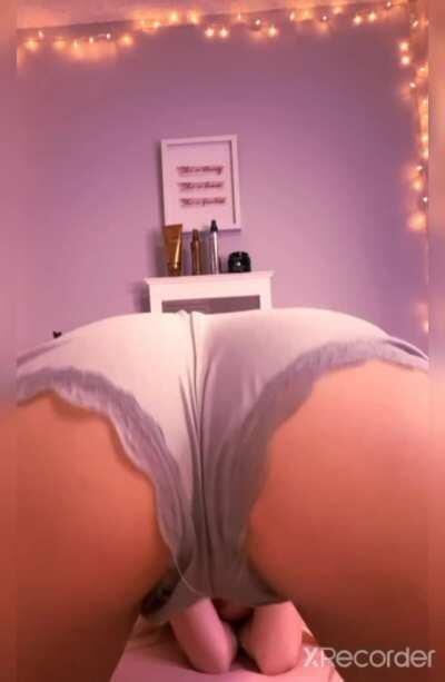 Check Comment For Her 4GB Folder👇👇