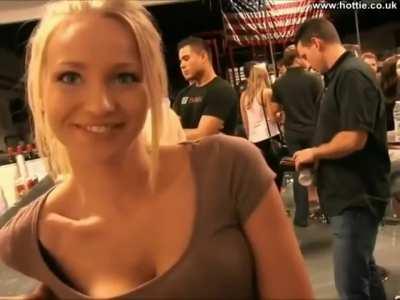 Hot Chick In A Bar Shows Everything