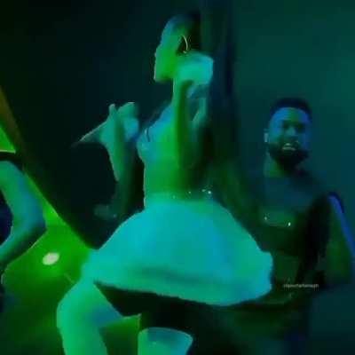 Such Nice Thighs 😛