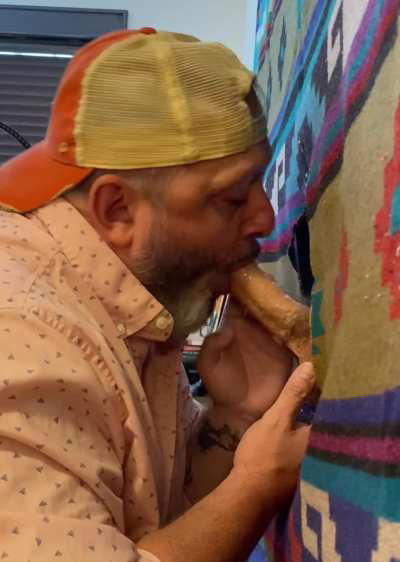 Incredibly virile older man with a beautiful nice big cock, has some needs to be met. He’s watched my vids for quite some time and needed to sneak away to get some quality head.