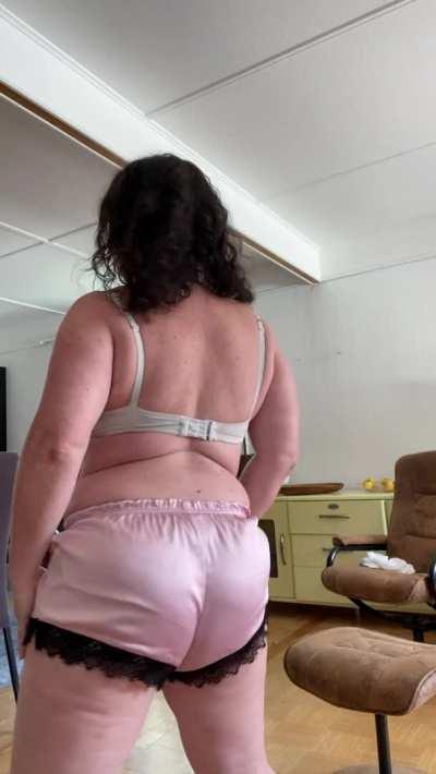 Would you fuck me against the wall near my door?