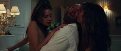 Camille Rowe licked in Notre jour viendra (2010)