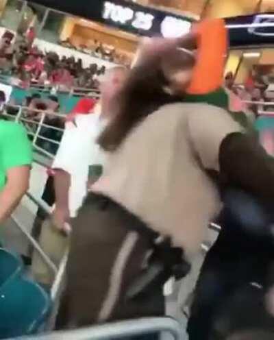 Destruida en segundos