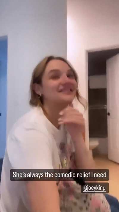 IG Story - Messing with her sister Hunter (07/30/2024) 