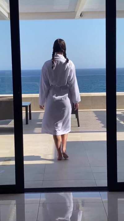 So fresh and so clean