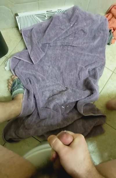 Sometimes it just sprays all over the place 💦