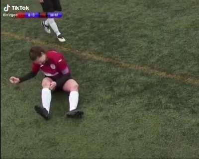 this dislocated knee