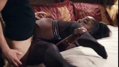 Ebony Real Estate Babe Fucks For House Deals