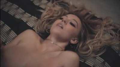 Sydney Sweeney deserves a good rough fuck