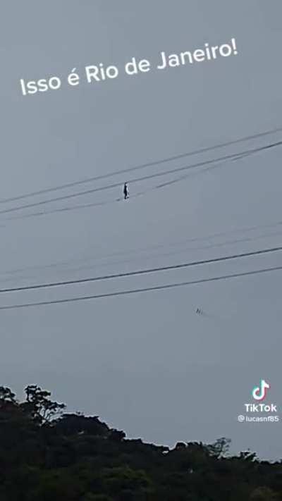 Mano ???????????????????????