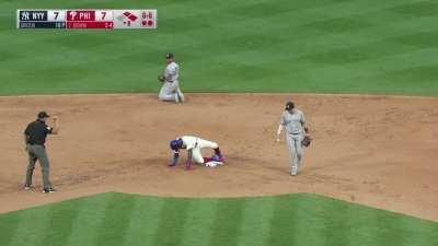 [Highlight] [Highlight] Gleyber Torres with the game saving play at shortstop