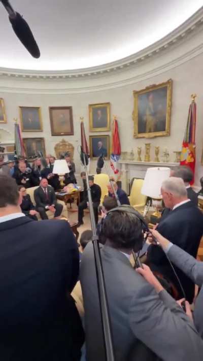 Heated argument between Trump, Vance and Zelensky