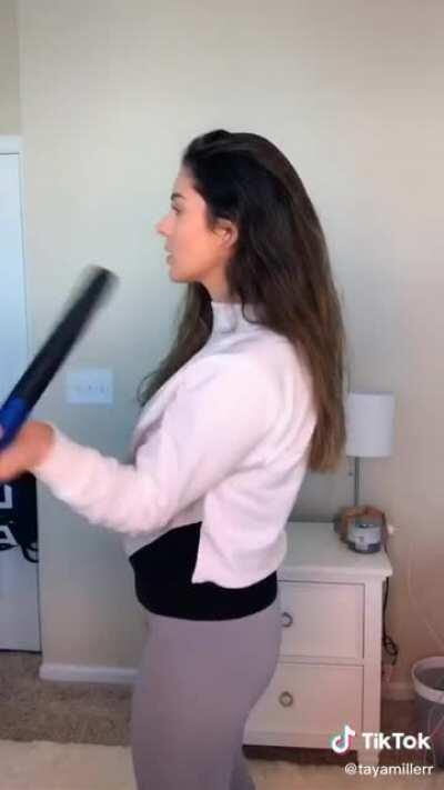 Lightsaber spin transition but with Harleys hammer 😳