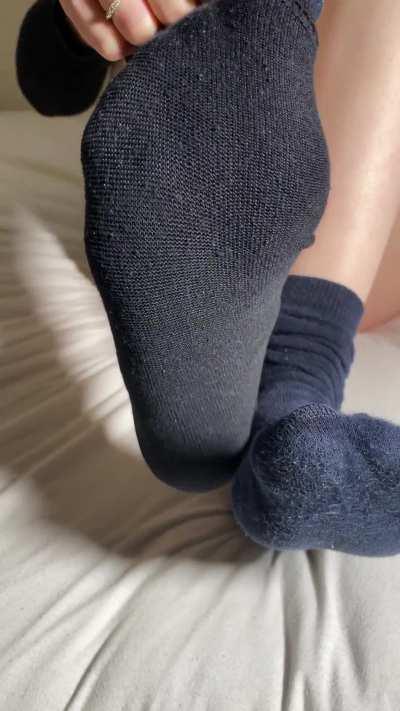 Just a simple hispanic girl with really pretty feet