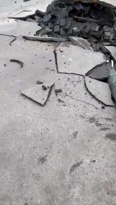 Ukraine: A Russian T-72B tank was hit by a top attack munition in Chernihiv Oblast, and decided to become one with the tarmac.
