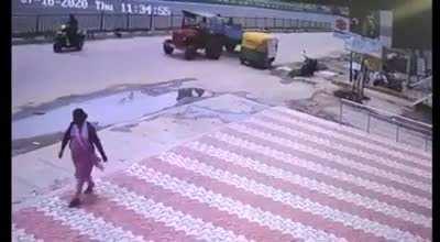 Fuck you random pedestrian (found on r/nevertellmetheodds)