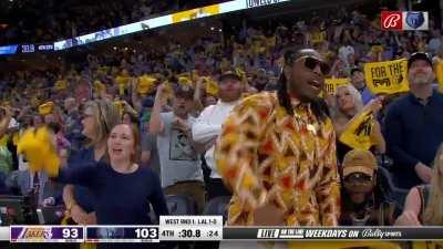 [Highlight] Grizzlies fans going absolutely wild for “Whoop That Trick” in the final seconds of Game 2 vs Lakers