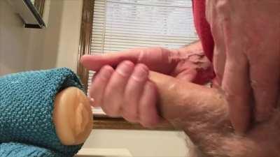 Fleshlight wrapped in a towel to control tightness - video