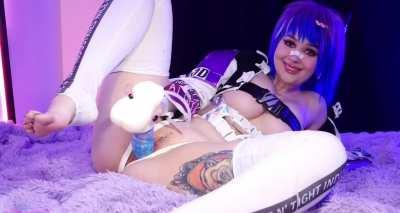 Projekt Melody rides cock💜