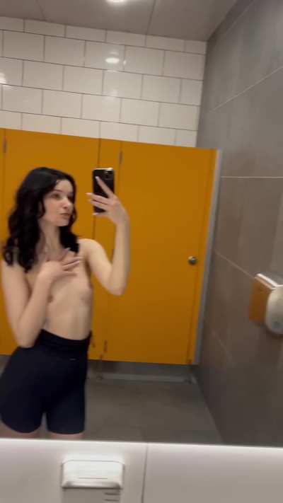 Hot video from the gym bathroom