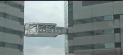 Buildings moving during aftershocks (Japan)