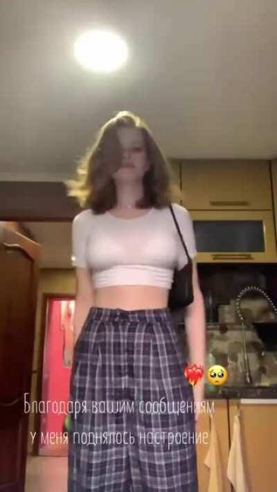 Gorgeous not matter what she's wearing ❤