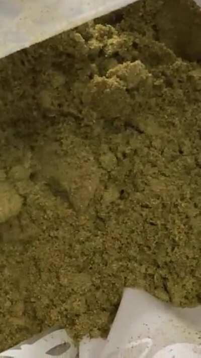 1/2 lb of personal Kief ... I love the way it moves