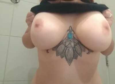 What's your favorite artist?/band?