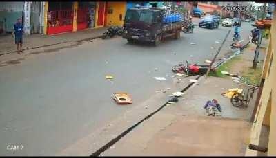 Pizza man is wiped out by motorcyclist