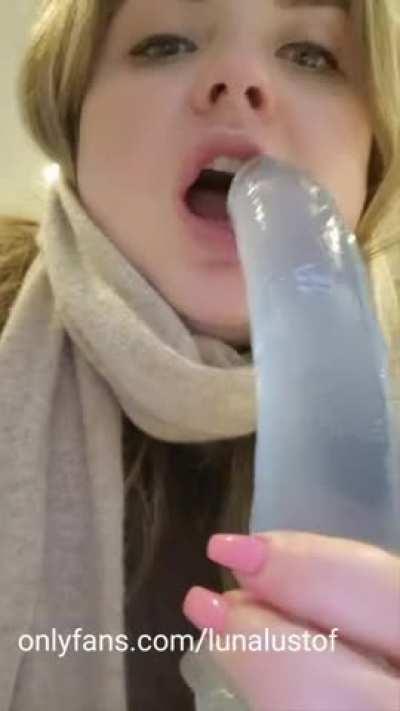 I love winter season so much 🥰