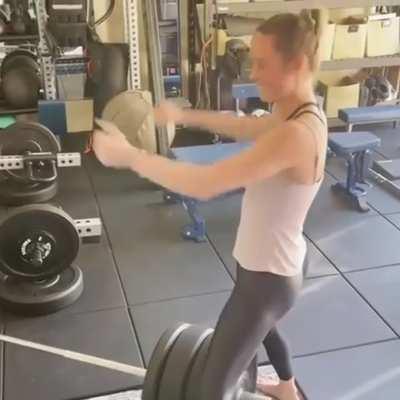 Brie Larson’s yearly No Nut November sabotaging