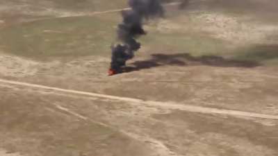 Iraqi door gunner destroys a fleeing isis pickup then proceeds to kill the combatant who tried to escape the burning vehicle, Anbar desert-2019.