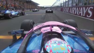 Reflejos de acero: Colapinto esquiva a máxima velocidad a Verstappen que se le había quedado el auto en la largada