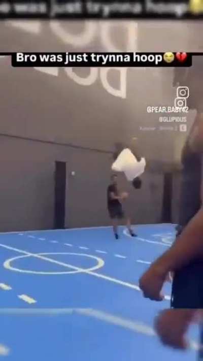 Day in the life of a clam worker