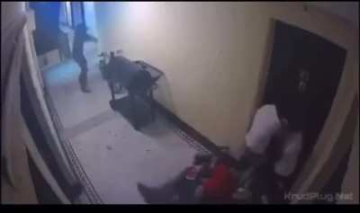 Guys get trapped in NYC apartment building and shot in the corner